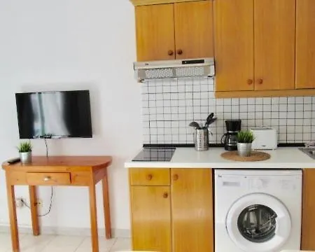 Pool And Cool - San Valentin Apartment *